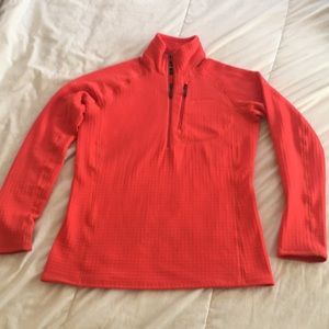 Patagonia women’s R-1 fleece pull over